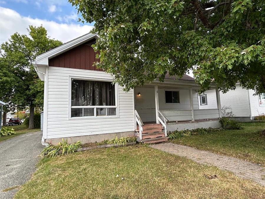 EquipeHeritage_Courtage_Century_Guylaine-8-min